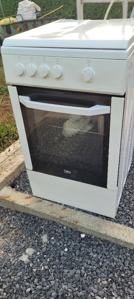 cuisinière/gazinière 4 becs, Enlèvement, Utilisé, Gaz, 4 zones de cuisson