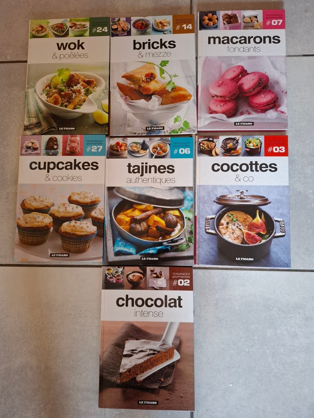 lot livres de recettes, Enlèvement
