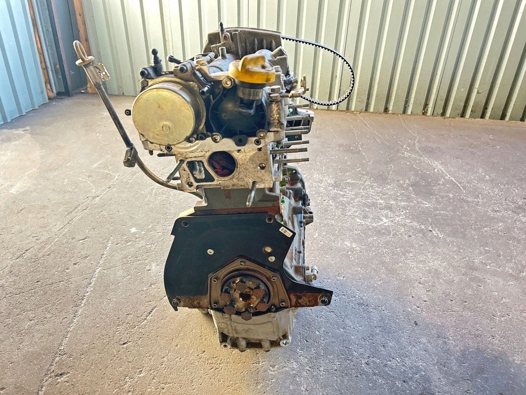 Moteur EBT Nu JEEP CHEROKEE, Envoi, Utilisé, Skoda