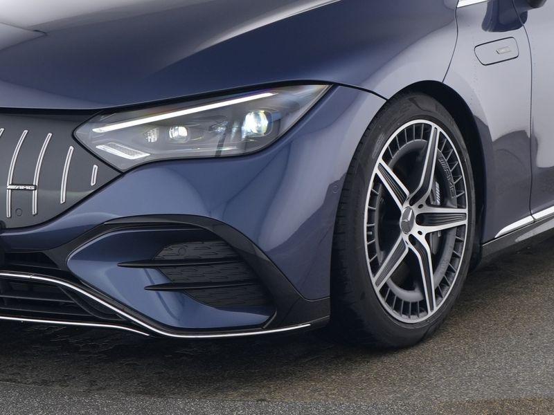 Mercedes-Benz AMG EQE-Klasse 43 Berline 4MATIC | Trekhaak |, Autos, Achat, Entreprise, 2525 kg, Noir