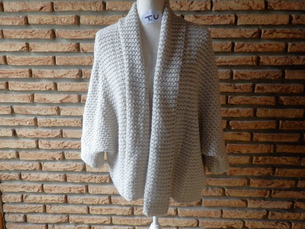 (99)- gilet femme t.U. beige, Vêtements | Femmes, Pulls & Gilets, Enlèvement ou Envoi, Comme neuf, Taille 42/44 (L), Beige