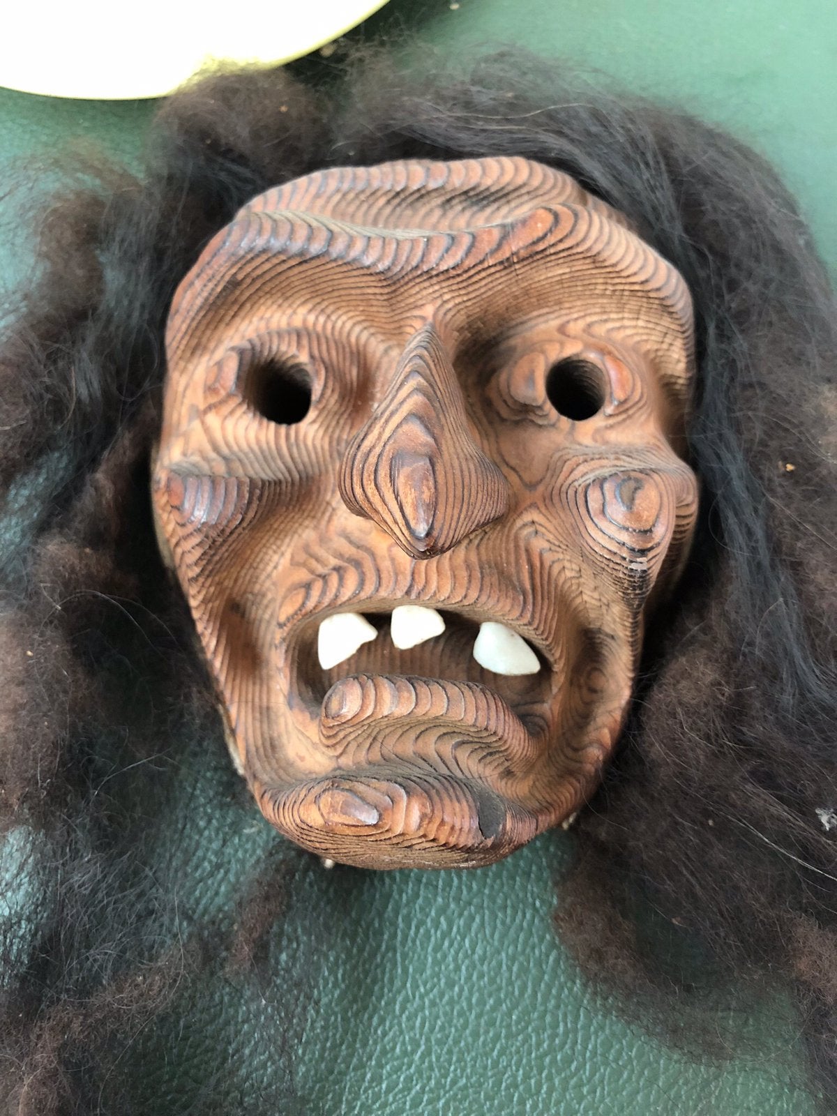 Masker massief hout handgemaakt uit Zwitserland (Fiesch ), Ophalen, Handgemaakt, Hout, Masker