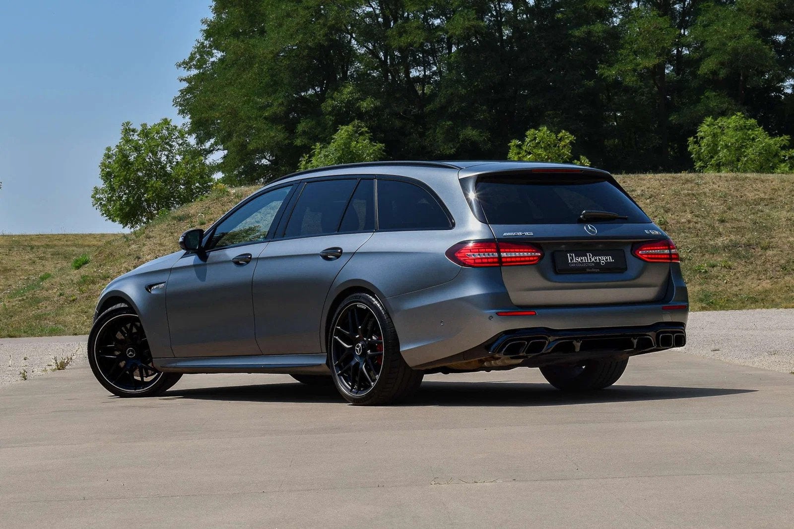 Mercedes-Benz E-Class 63 AMG S 4MATIC+ / Selenite Grey / PPF, Argent ou Gris, Achat, Entreprise, Noir