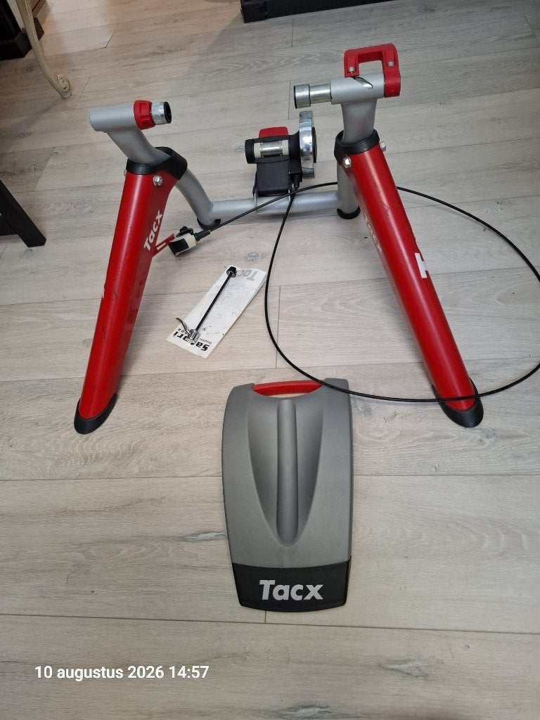 Hometrainer Fiets TACX Satori, Sport en Fitness, Ophalen, Zo goed als nieuw, Overige typen