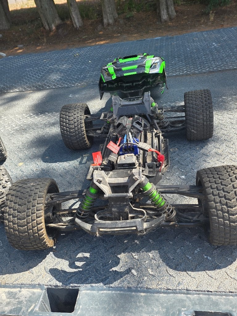 Voiture traxxas, Enlèvement, Comme neuf, Voiture