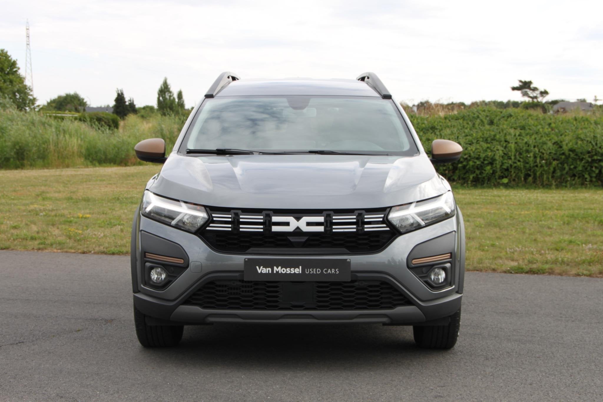 Dacia Jogger TCe 110 Extreme, Auto's, Voorwielaandrijving, Dealer onderhouden, Stof, Gebruikt