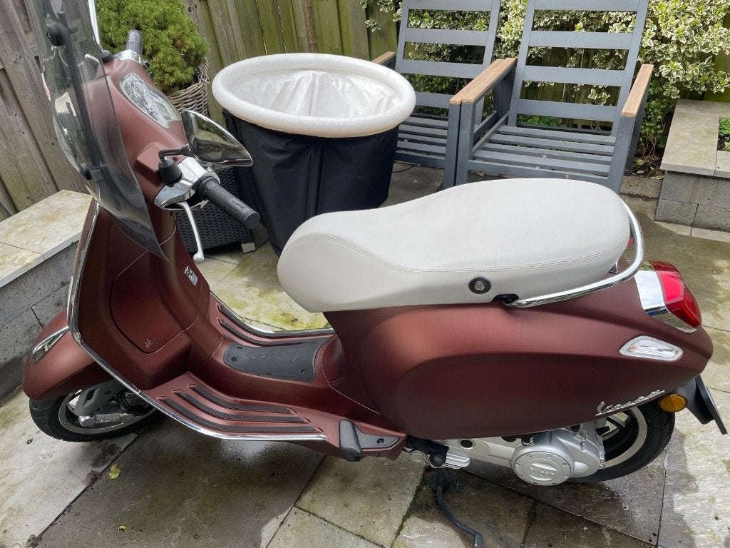 Vespa snorscooter primivera 50, Vélos & Vélomoteurs, Scooters | Vespa, Autres modèles, Comme neuf, Enlèvement, Classe A (25 km/h)