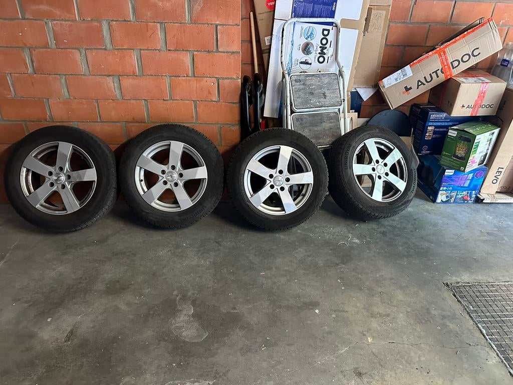 16inch velgen met uniroyal banden, Ophalen, Band(en)