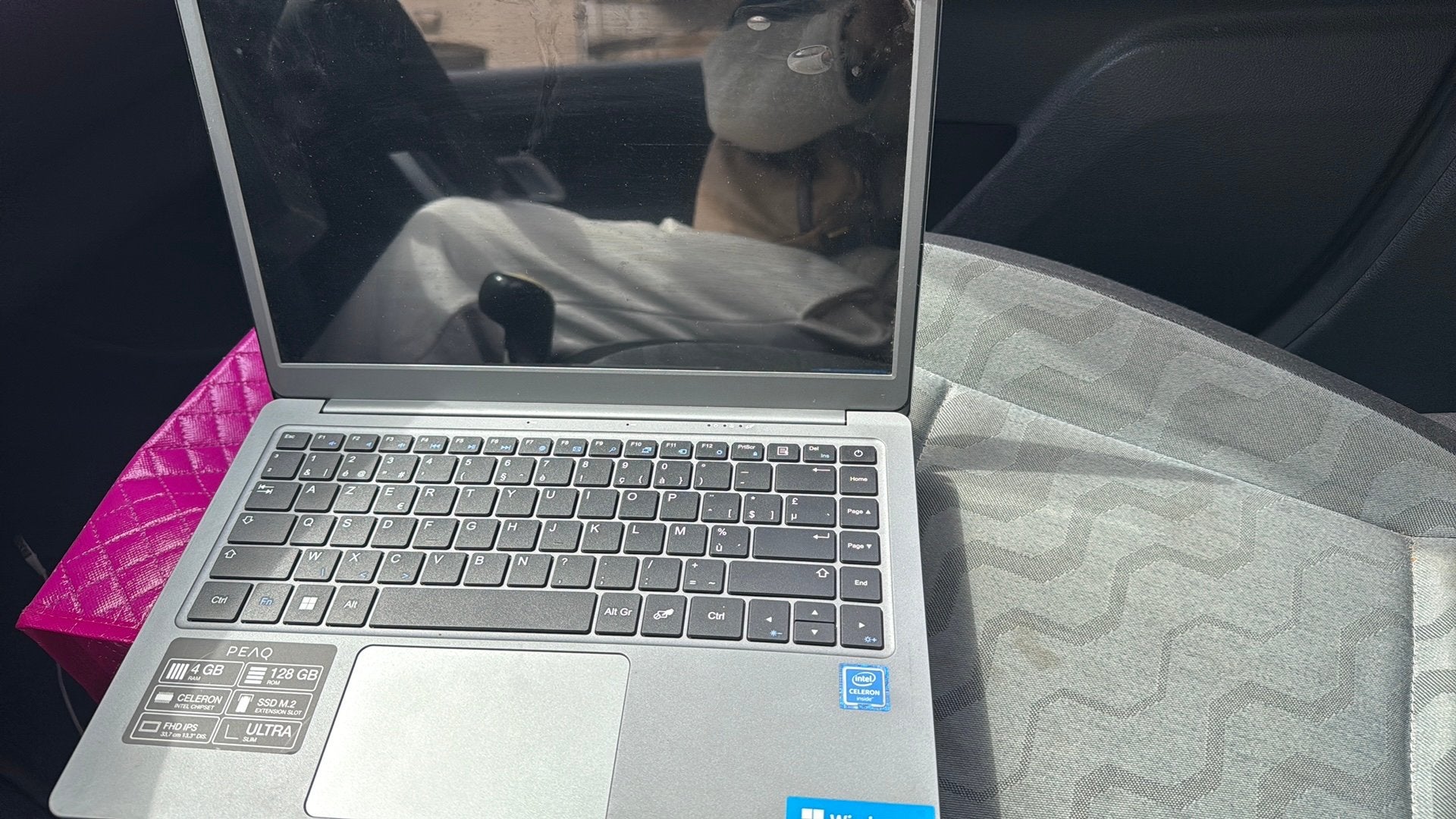 Laptop in perfecte staat, Ophalen, Zo goed als nieuw