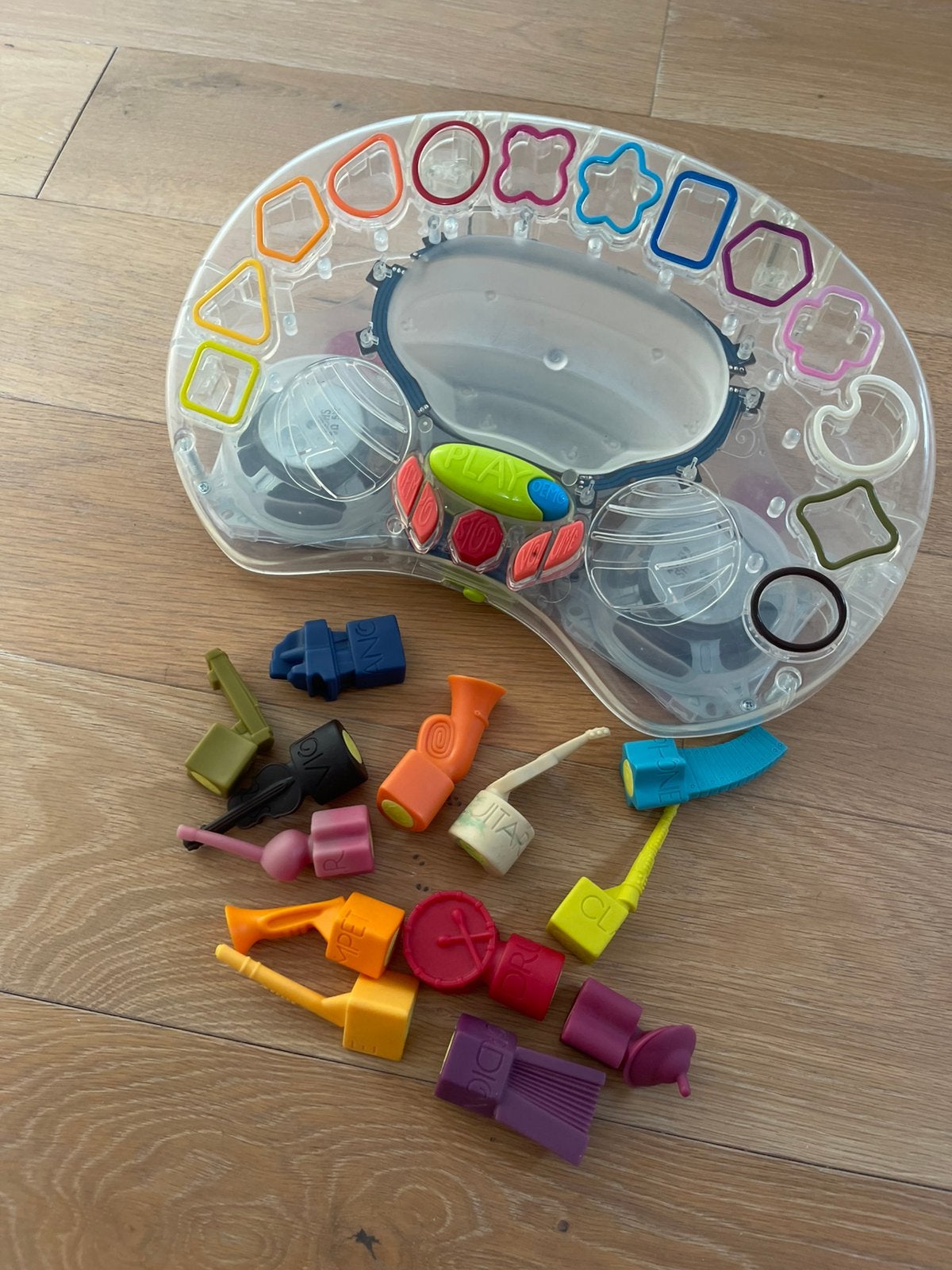 Symphonie en si bémol majeur de B. Toys, Enlèvement ou Envoi, Utilisé