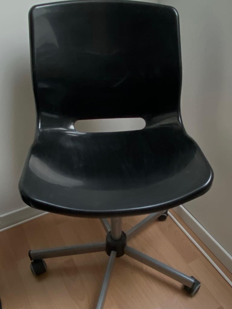 Chaises sur roulettes, Ophalen, Zwart, Zo goed als nieuw, Bureaustoel