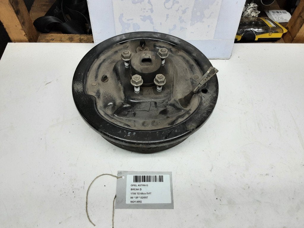 MOYEU DE ROUE ARRIÈRE GAUCHE Opel Astra G Caravan (F35), Utilisé, Rue de l'Espoir 34 34
4030  GRIVEGNÉE, BE, Info@Collignon.be