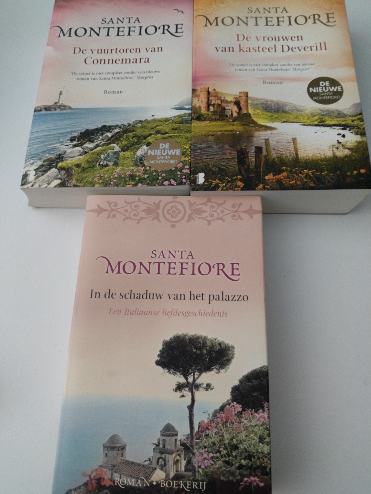 Santa Montefiore, Boeken, Ophalen