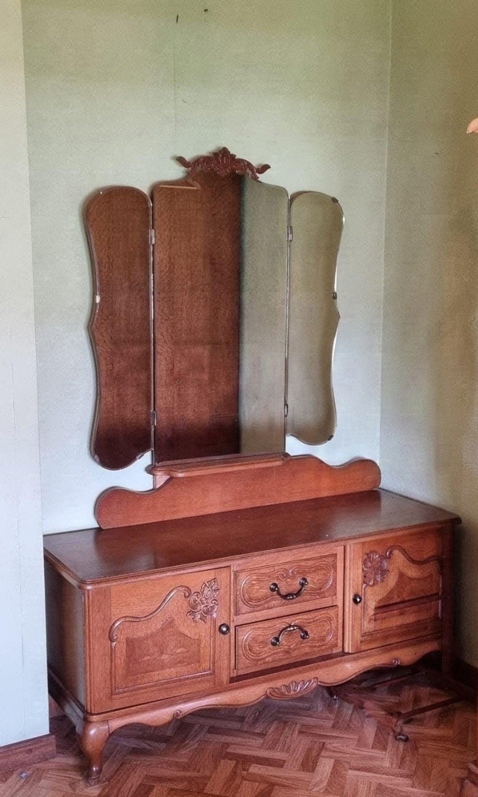 Coiffeuse vintage, Enlèvement
