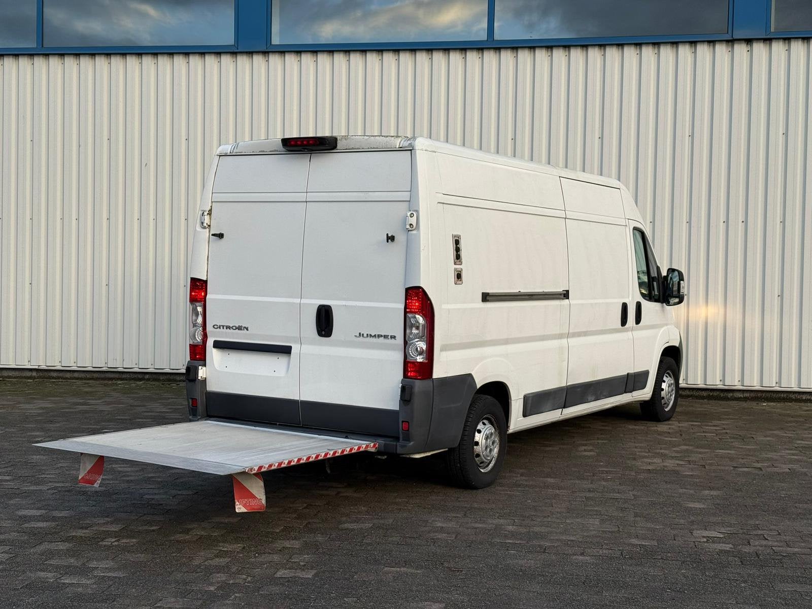 Hayon élévateur Citroen Jumper 2.2 HDI 2010 106 000 km, Autos, Camionnettes & Utilitaires, Achat, Entreprise, Citroën, Boîte manuelle