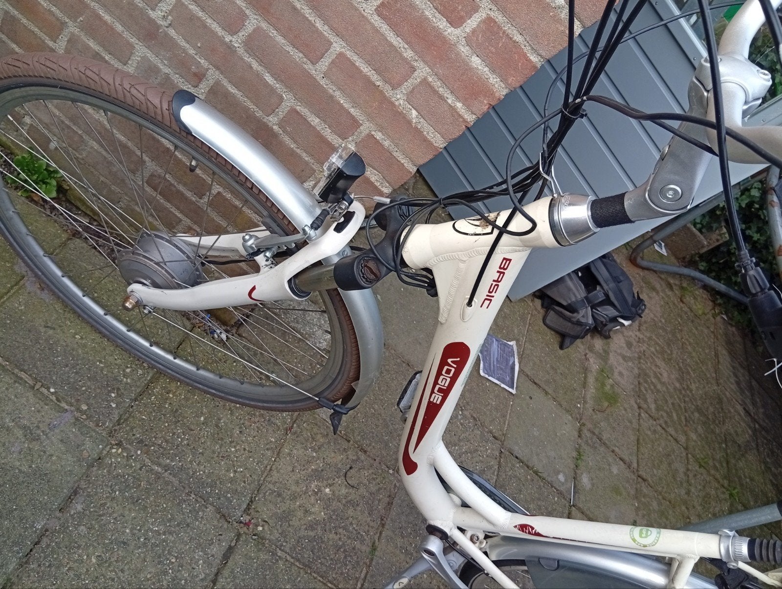 Vogue elektrische fiets, Ophalen