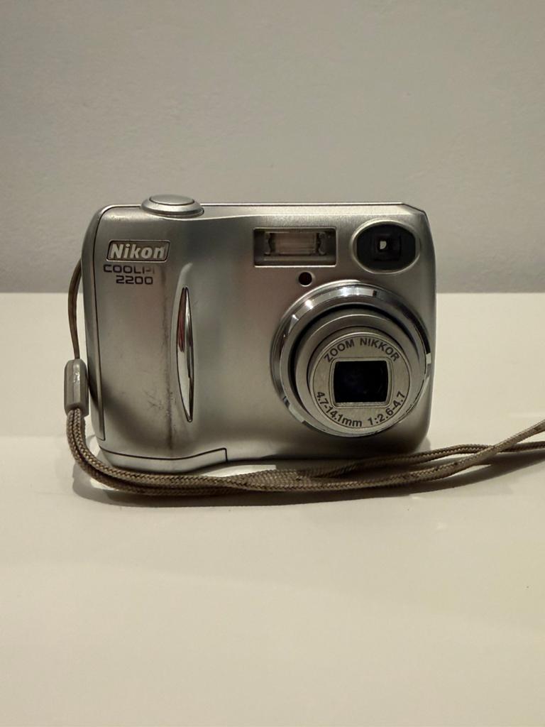 Fototoestel Nikon coolpix 2200, Enlèvement ou Envoi, Utilisé, Compact, Nikon