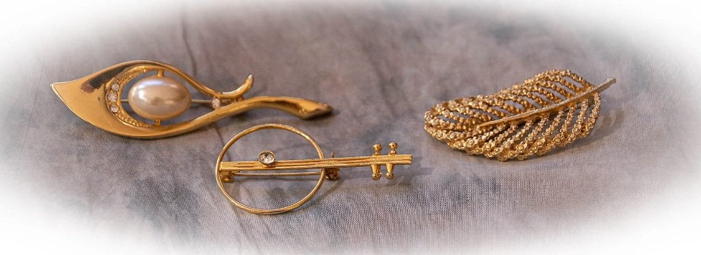 3 broches vintage des années 70, Bijoux, Sacs & Beauté, Broches, Utilisé, Autres matériaux, Or, Moins de 4 cm, Avec perle, Avec strass
