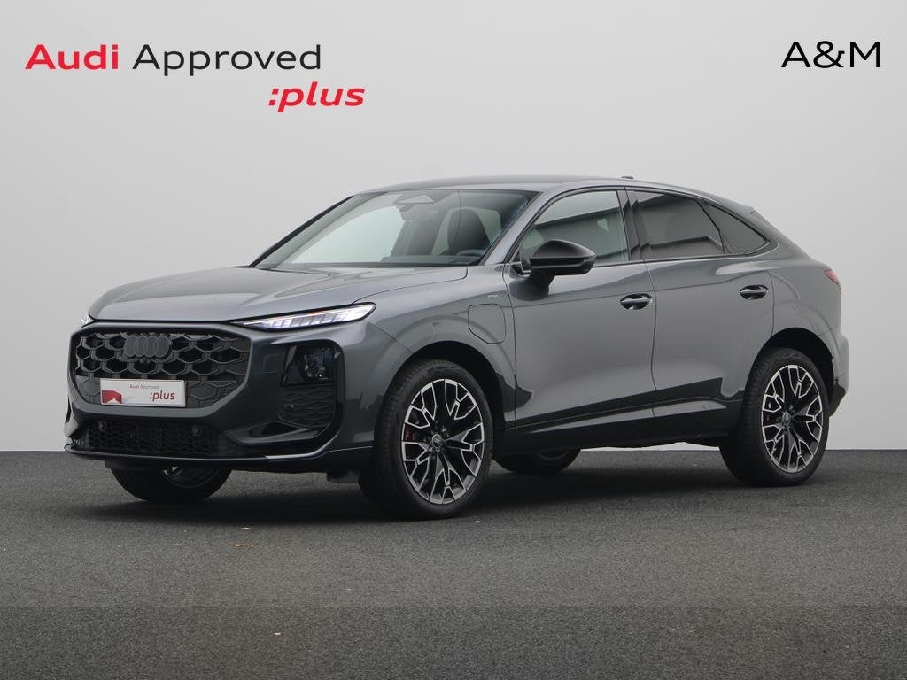 Audi Q3 SUV e-hybrid (PHEV) Q3 SUV e-hybrid 1.5 TFSI S line, Auto's, Automaat, Hybride Elektrisch/Benzine, SUV of Terreinwagen