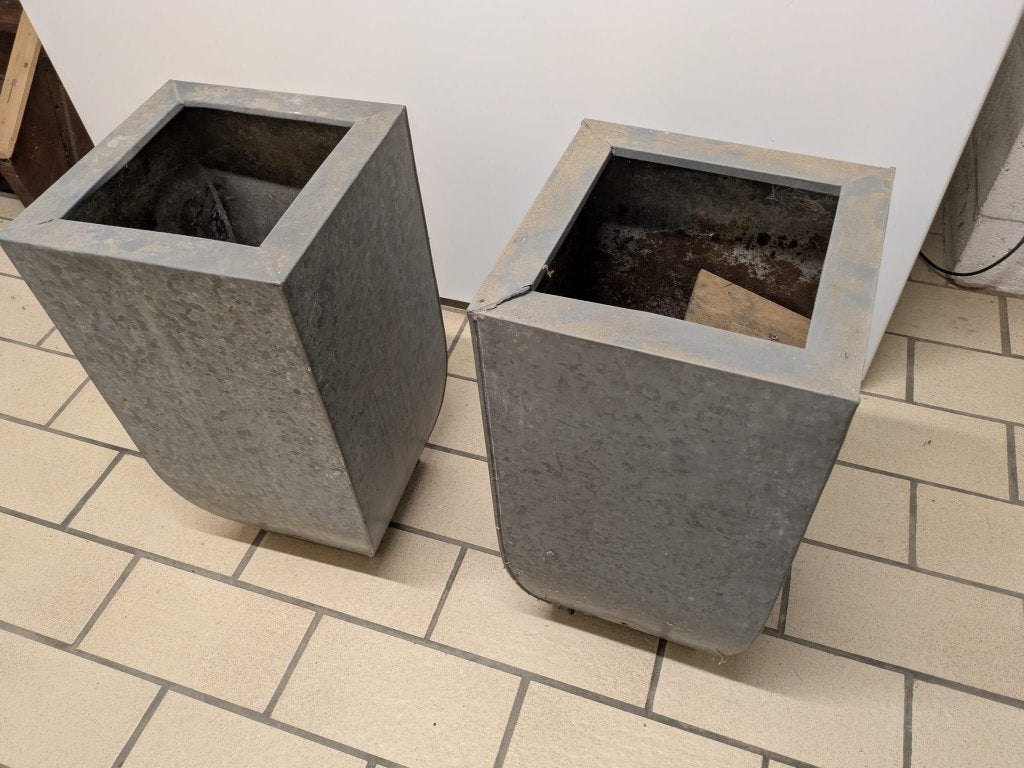Zinken bloembakken, Tuin en Terras, Bloembakken en Plantenbakken, Ophalen, Overige materialen, Gebruikt, Minder dan 60 cm