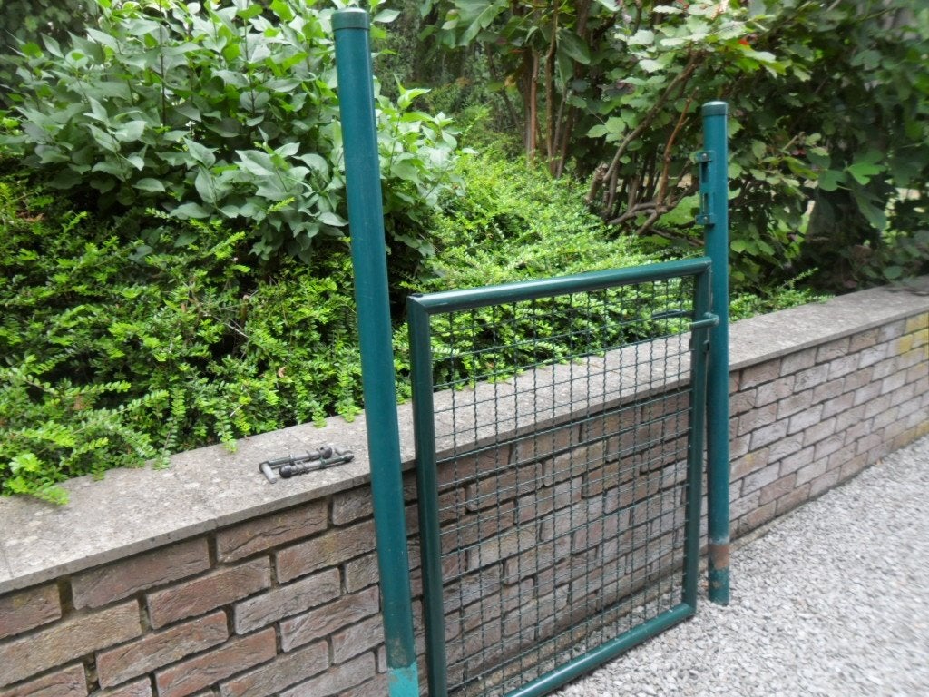 Portail de jardin 90 cm x 100 cm en acier vert avec serrure, Jardin & Terrasse, Enlèvement, Acier