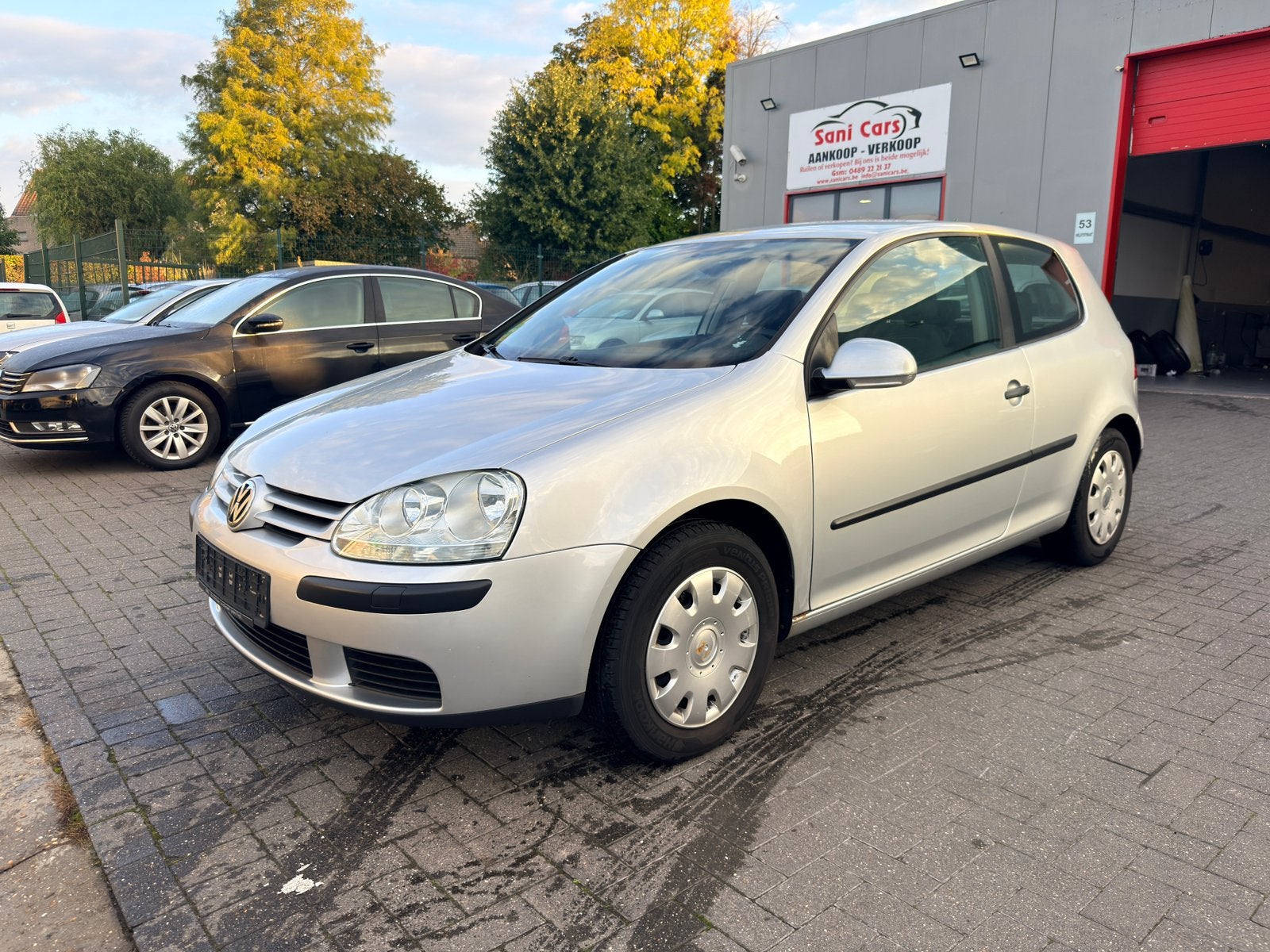 Volkswagen golf 5 1.4 benzine bj 2005 166000 km goede staat, Voorwielaandrijving, Stof, Zwart, 4 cilinders