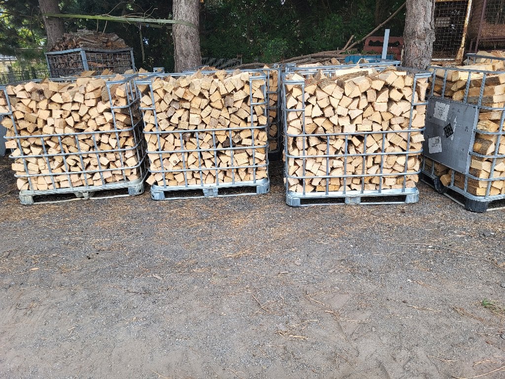 bijna droog brandhout voor deze winter beuk es, Tuin en Terras, 3 tot 6 m³, Ophalen, Beukenhout, Blokken