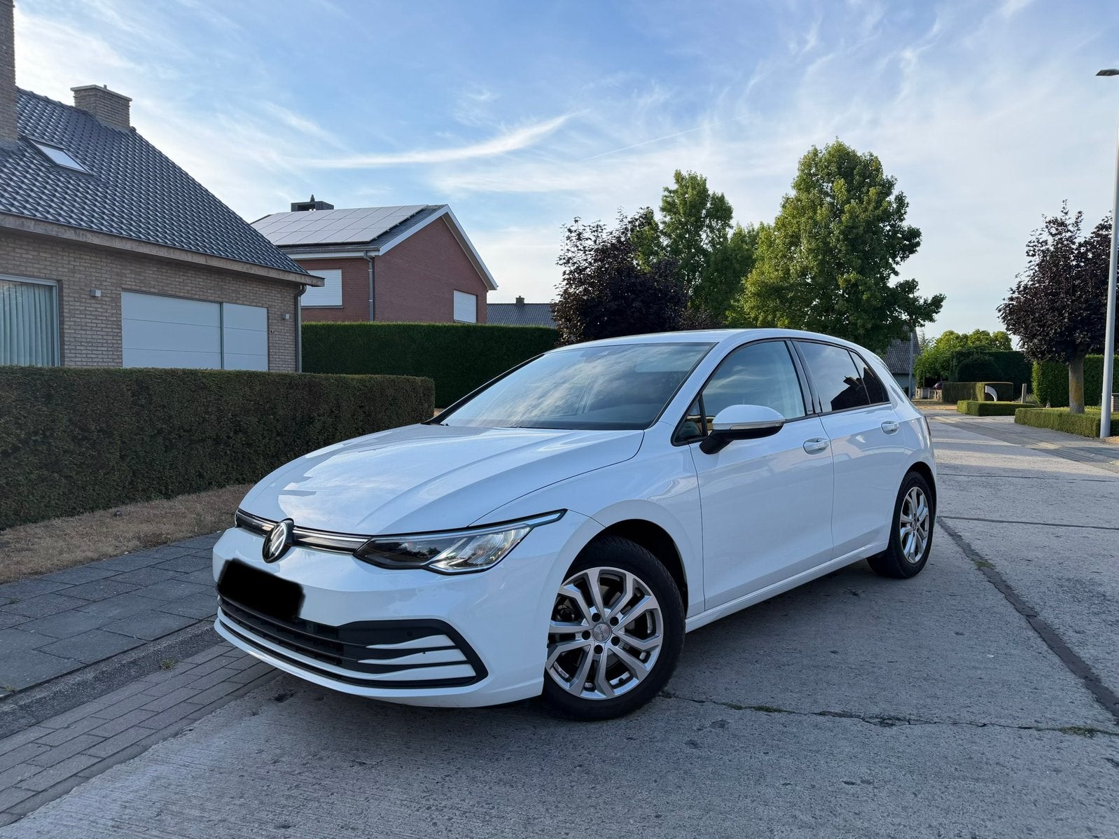 Volkswagen Golf 8 IQ Drive, 2022 - 74.000km, Dealer onderhouden, Wit, Handgeschakeld, 5 deurs