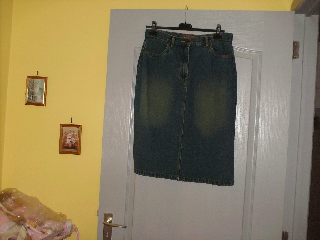 a vendre jupe pour dame, Kleding | Dames, Rokken, Maat 38/40 (M), Overige kleuren, 3 suisses, Nieuw