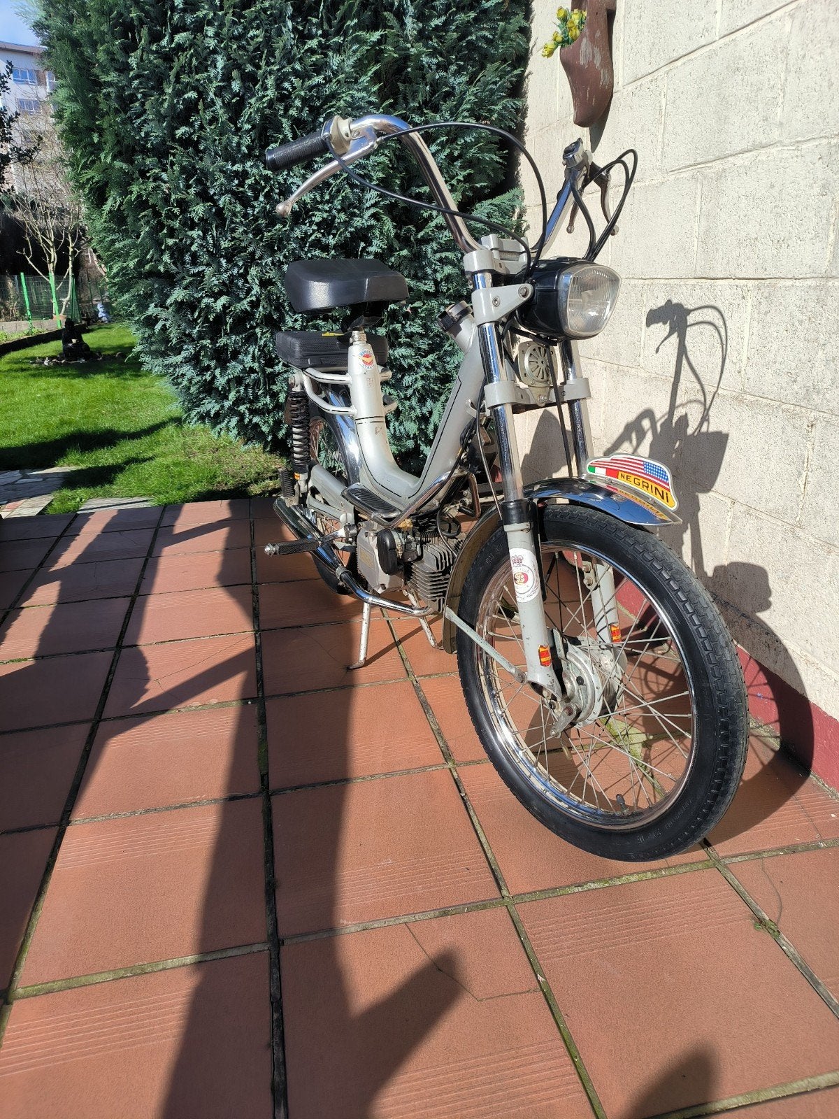 cyclomoteurs, Enlèvement ou Envoi