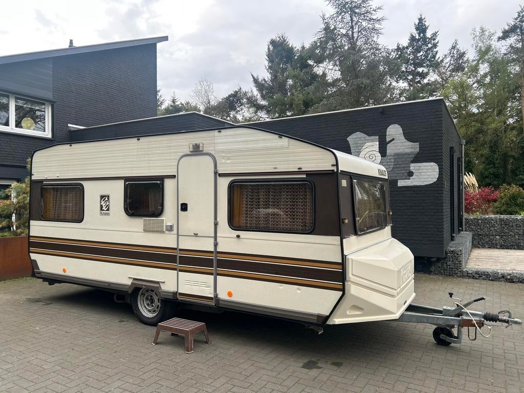 Hele mooie knaus caravan / vakantie / camping, Particulier, Knaus, Koelkast
