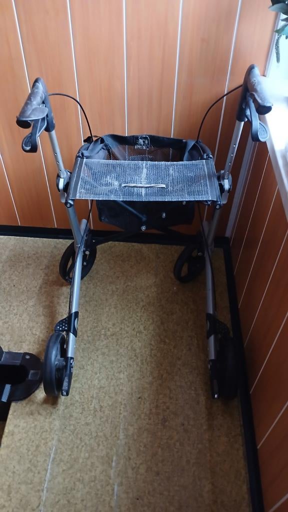 Rollator, Enlèvement, Poids léger, Utilisé