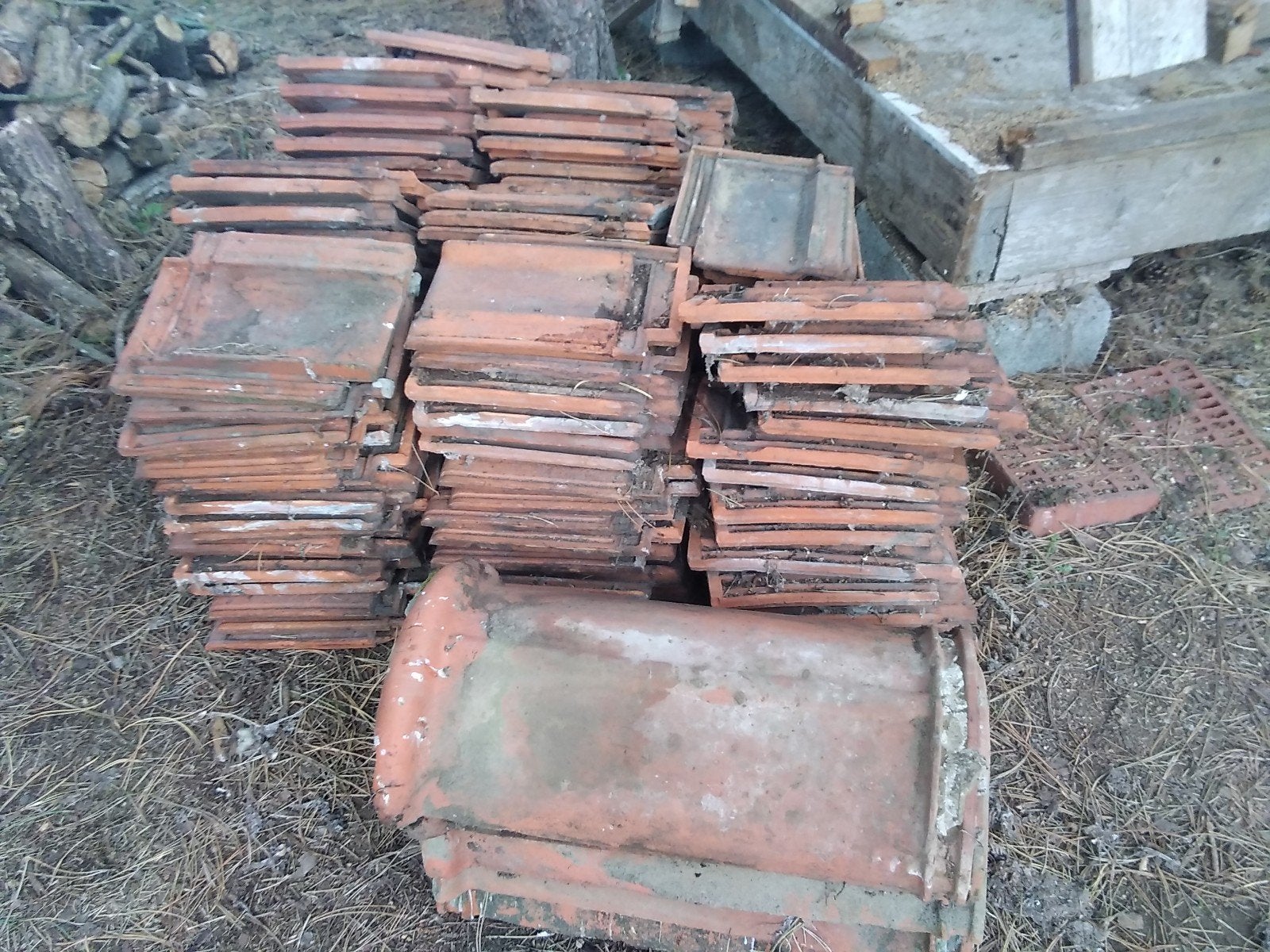 150 POTTELBERG STORMPANNEN EN 5 NOKVORSTEN, Doe-het-zelf en Bouw, Ophalen, Dakpannen