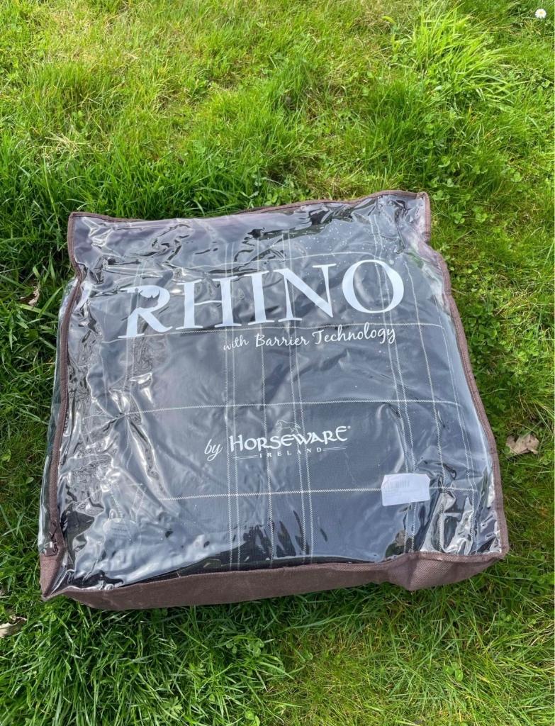 Horseware Rhino wug light 100g 5’6, Dieren en Toebehoren, Ophalen, Nieuw, Regendeken, Horseware