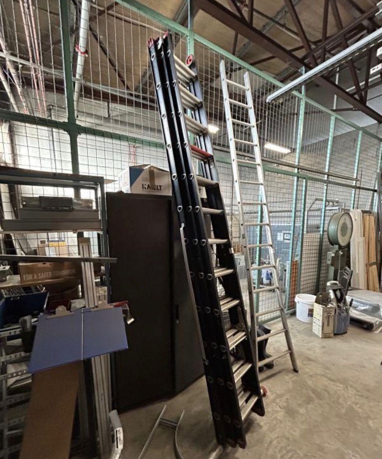 Ladder Altrex, Ophalen, Zo goed als nieuw