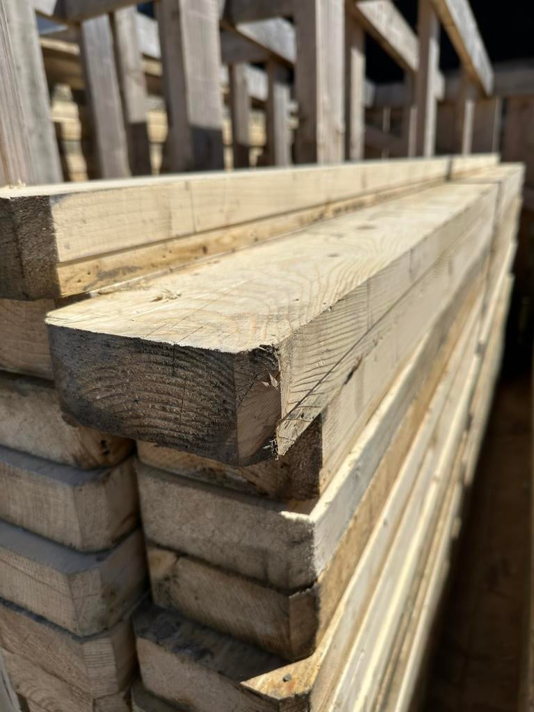 Goedkope juffers 5,5 cm x 13,5 cm balken, Tuin en Terras, Palen, Balken en Planken, Zo goed als nieuw, Balken, Ophalen