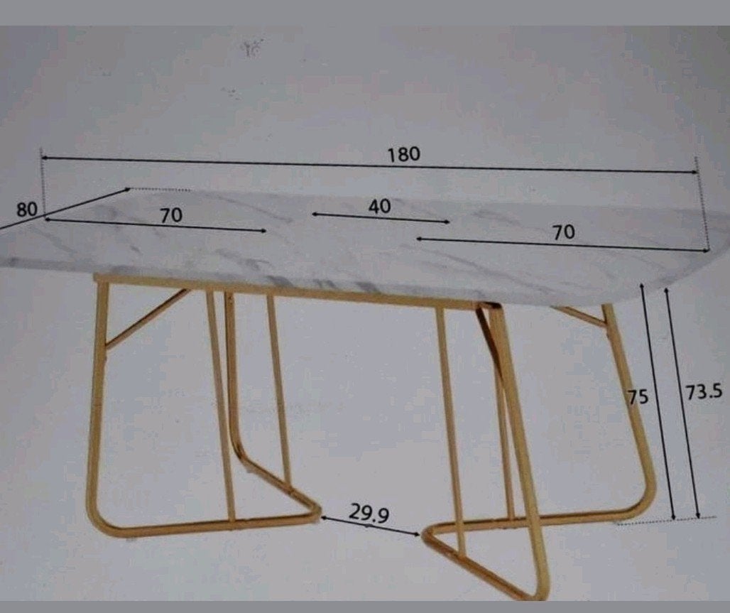 table de salle à manger encore dans son embalage, Enlèvement
