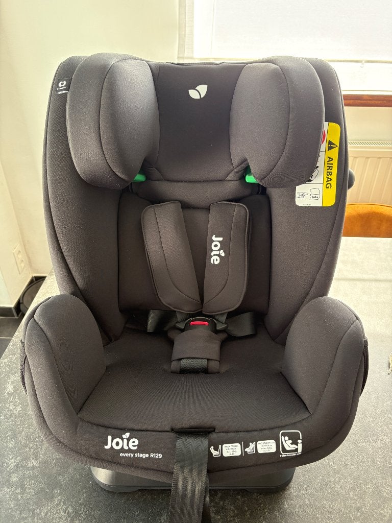 Joie Every Stage R129 meegroeistoel zwart (40cm-145cm), Kinderen en Baby's, Autostoeltjes, Verstelbare rugleuning, Autogordel