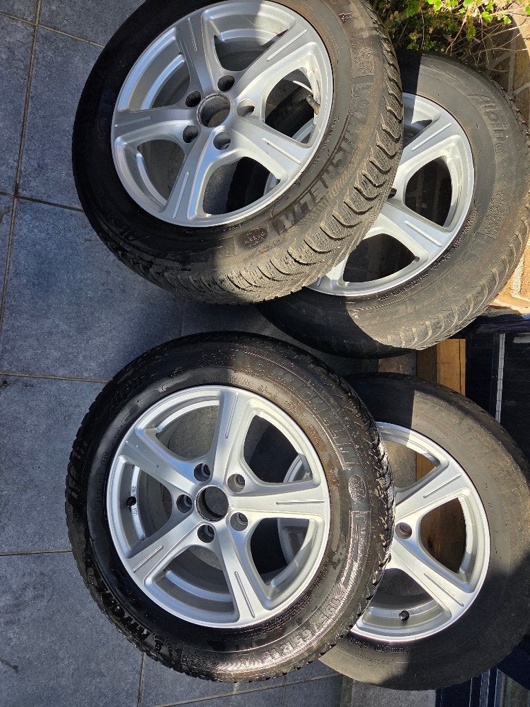 Jantes Mercedes C200, 15 pouces, Pneus et Jantes, Pneus hiver, Véhicule de tourisme