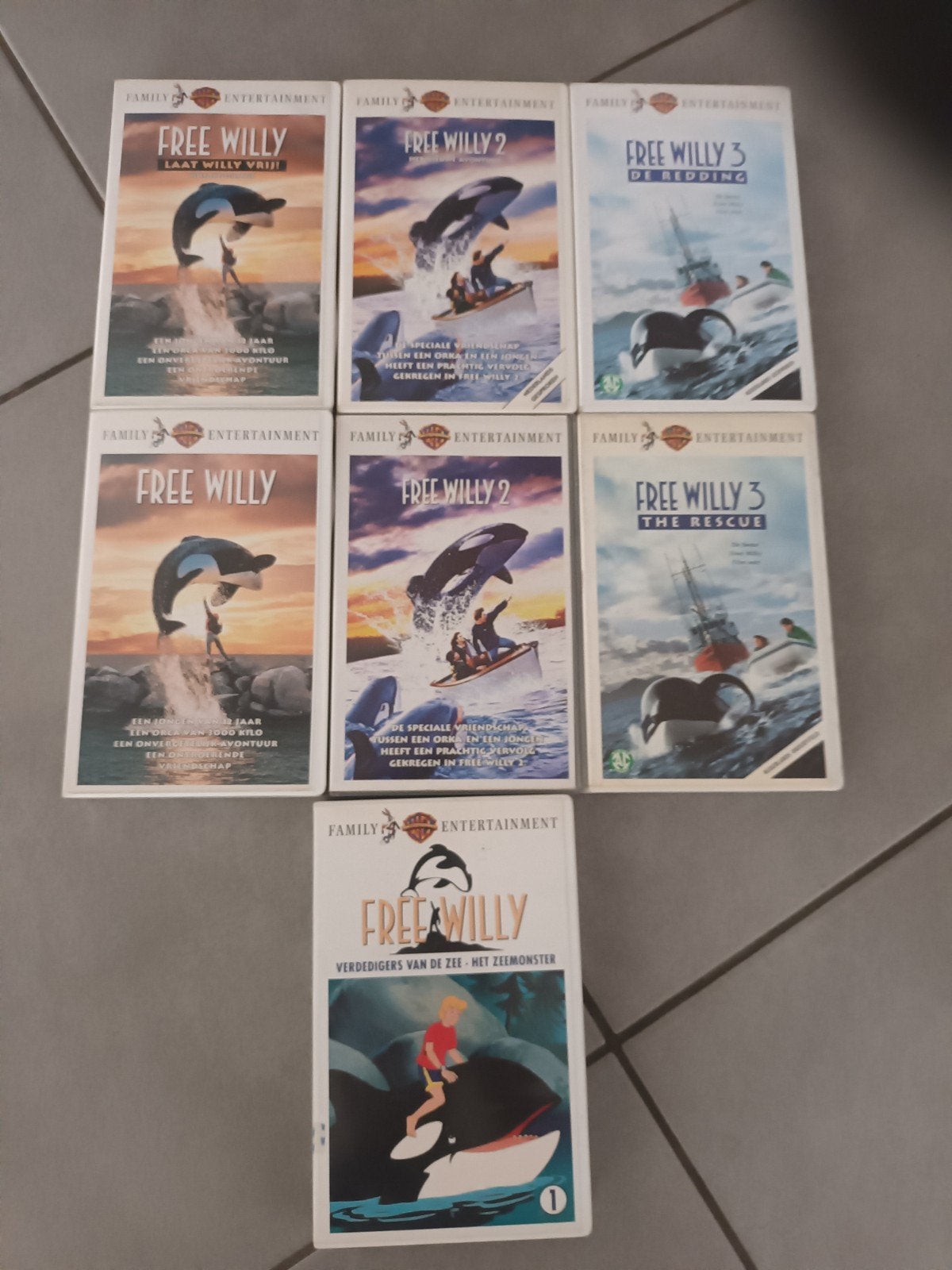 vhs videobanden Free Willy, Cd's en Dvd's, VHS | Film, Ophalen of Verzenden, Nederlands, VHS