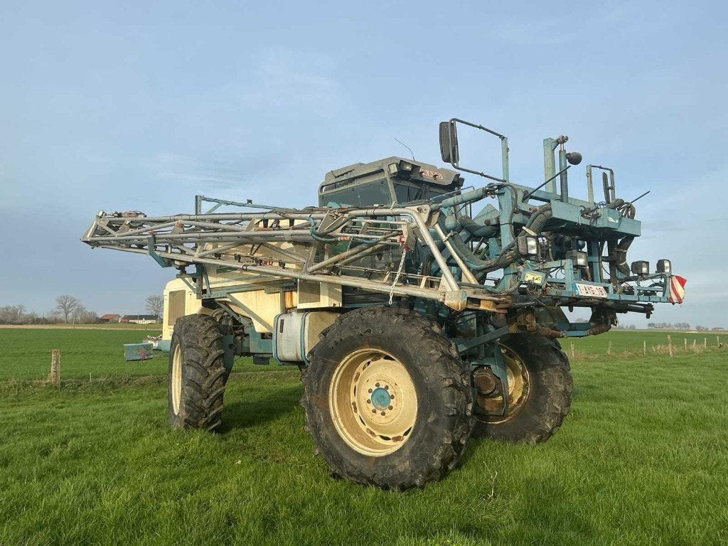 Evrard - zelfrijdende veldspuit met 8 sectie op GPS, Ophalen, Akkerbouw, Gewasbescherming en Bemesting