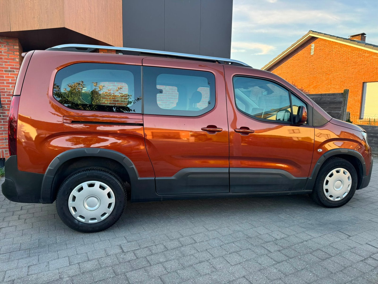 Peugeot Rifter 1.2 benzine 7 zetels, Auto's, Euro 6, 1199 cc, Bruin, 7 zetels