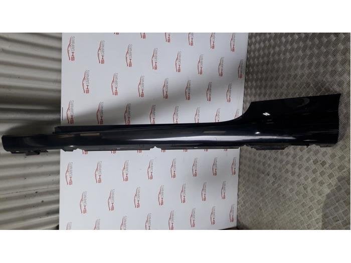 Jupe gauche d'un Mercedes C-Klasse (040), 3 mois de garantie, Utilisé, -, -
