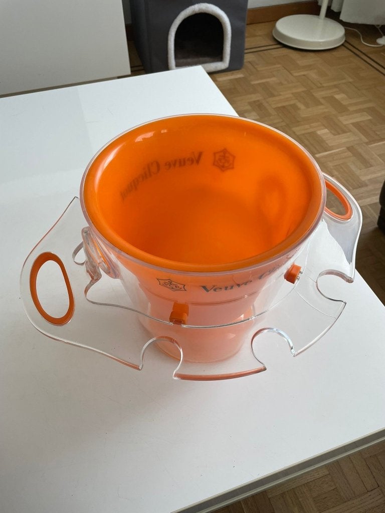 Seau à glace VEUVE CLIQUOT + porte-verre, Enlèvement ou Envoi, Comme neuf, France, Champagne