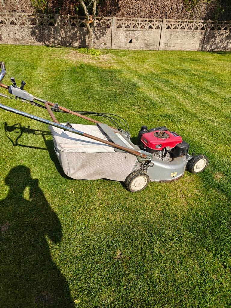 Tondeuse à gazon HVC Honda, Enlèvement