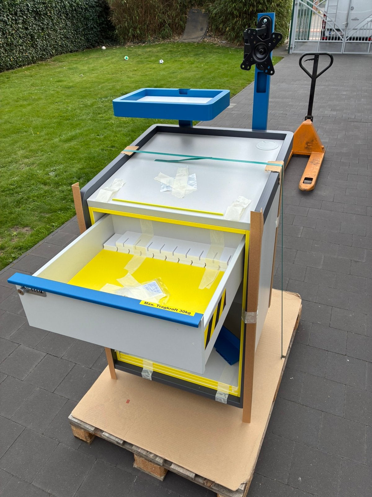 Nieuw meubel met 1 lade, 3 leggers + gratis euro pallet, Zakelijke goederen, Ophalen
