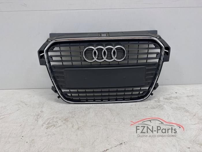 Audi A1 8X0 Grille voorzijde Grijs Chrome (8X0853651), Ophalen of Verzenden, Gebruikt