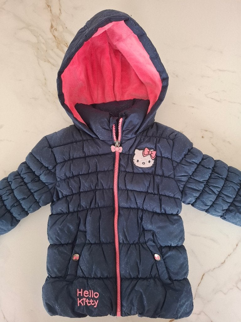 Winterjas meisje Hello Kitty maat 110, C&A, Meisje, Ophalen of Verzenden, Zo goed als nieuw