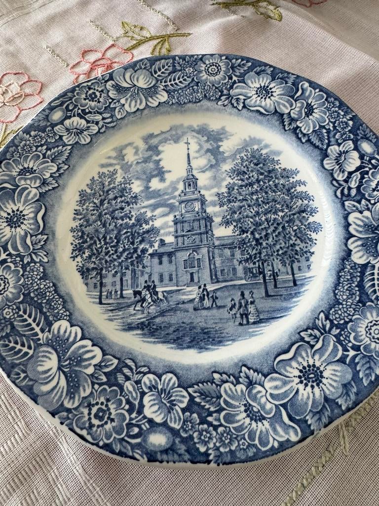 Boord Staffordshire Liberty Blue, Enlèvement