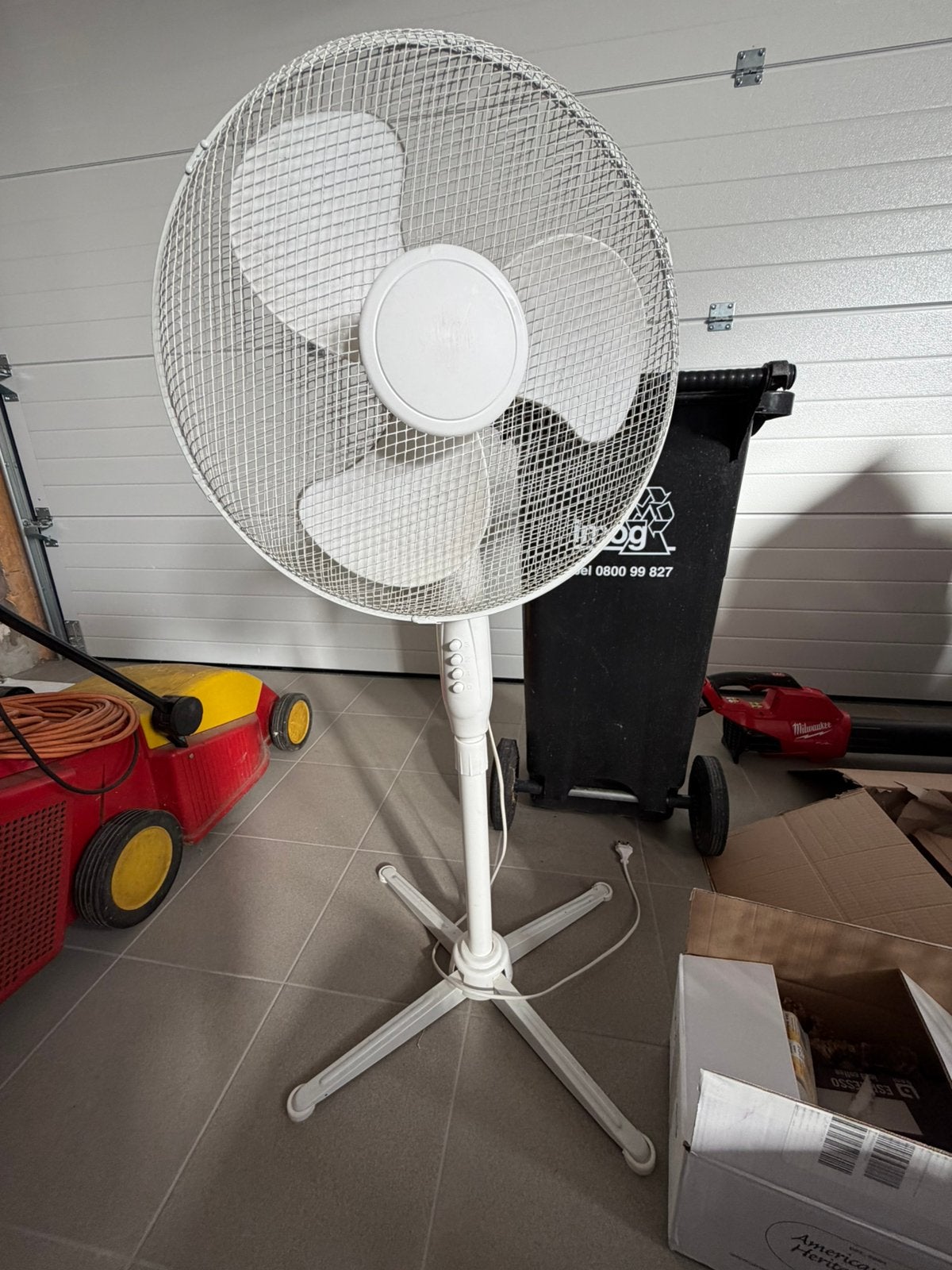 Ventilateur blanc, Electroménager, Enlèvement, Utilisé, Ventilateur de trépied